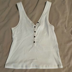 Button front crop tank